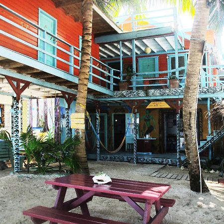 Хостел Yuma'S House Belize Caye Caulker Экстерьер фото